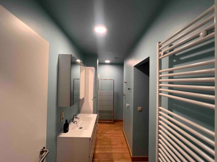 Le Retro Chic - Grand Duplex Pour 6 Dans Le Centre Lägenhet Liège Exteriör bild